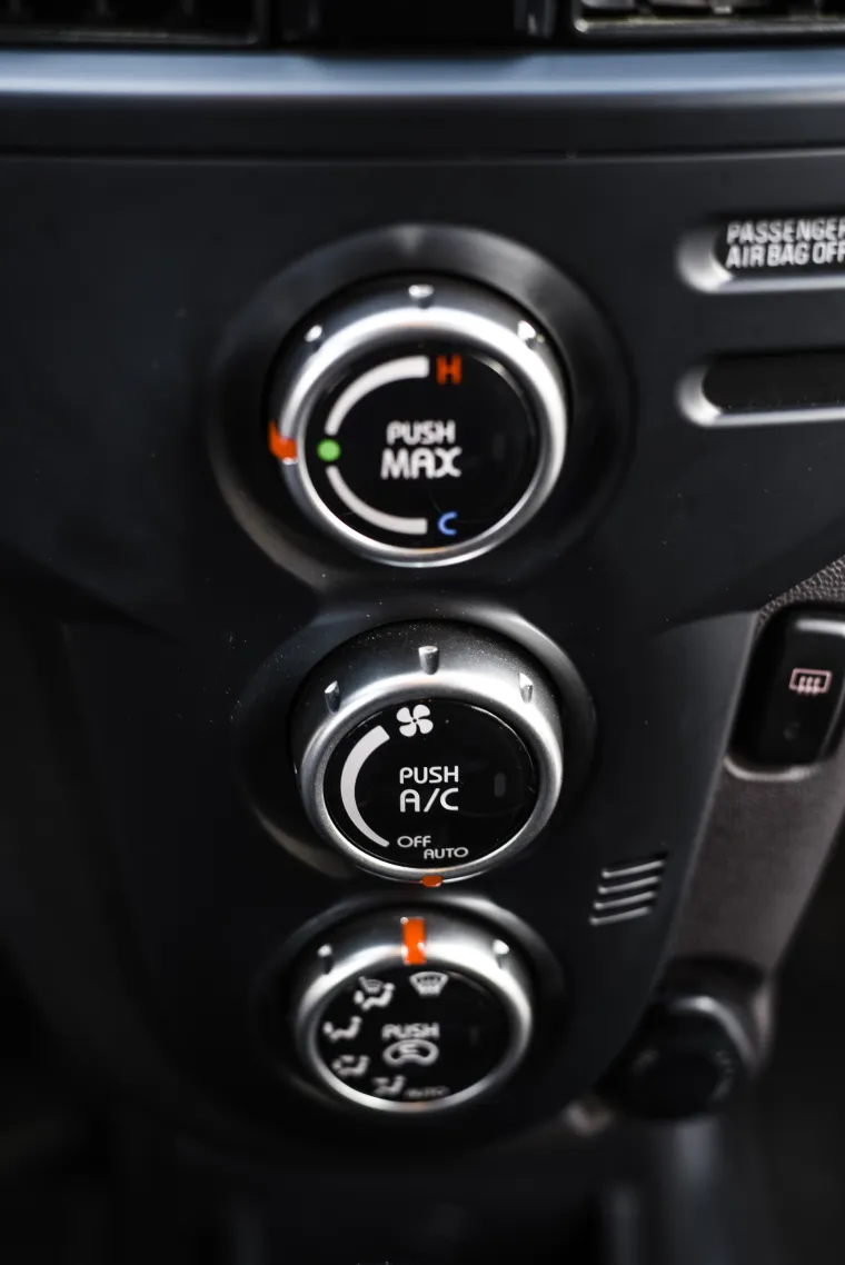 Otkrijte Mitsubishi i-MIEV