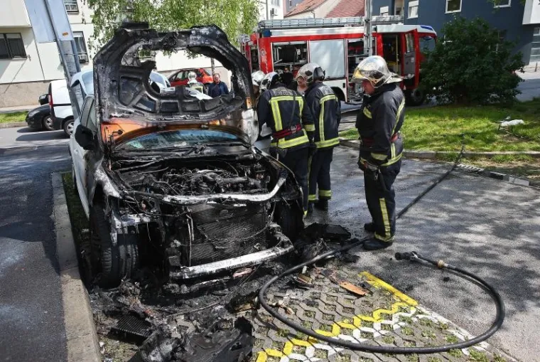 Zapaljen Audi Q7 na Vrbiku