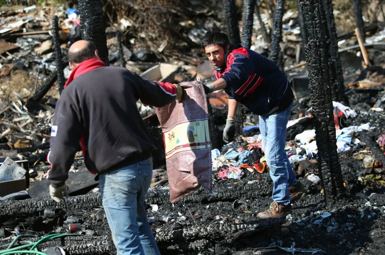 U Kozari putevima u potpunosti izgorjela kuća romske obitelji