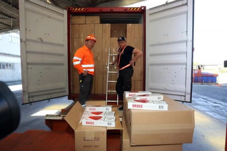 STIGLE IZ KINE: Velika zapljena cigareta u riječkoj luci