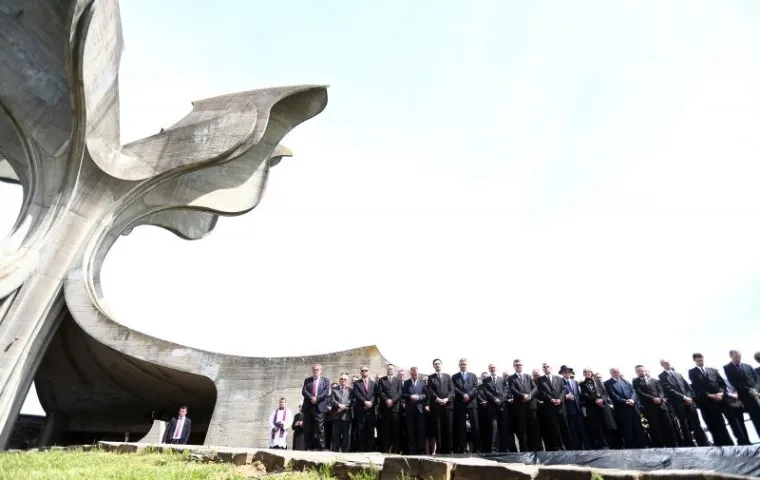 Na komemoraciji je bio gotovo cijeli državni vrh