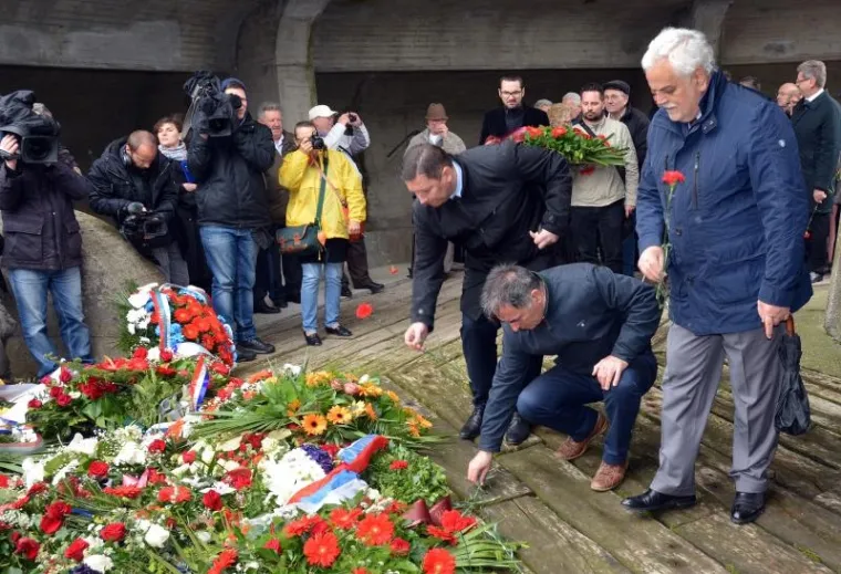Mesić, Josipović i Milanović u Jasenovcu