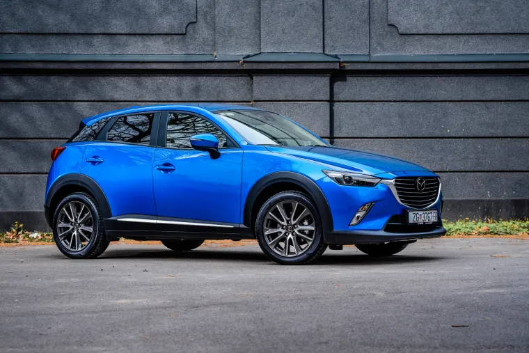 CX-3 je nedvojbeno lijep automobil odličnih voznih karakteristika koji ne troši mnogo.