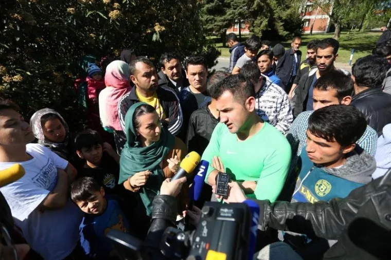 Prosvjed izbjeglica smještenih u Porinu: 'Hrvatska nas tretira kao životinje'