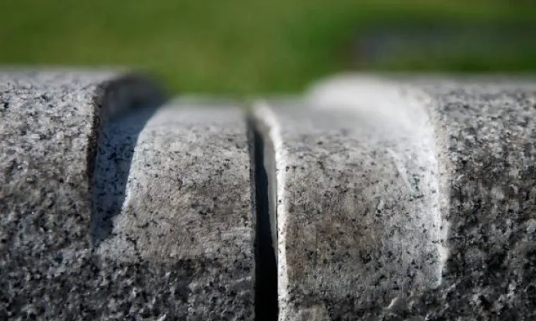 PRAVI MISTERIJ: Možete li pogoditi čemu služe ove metalne stvarčice montirane po ulicama?