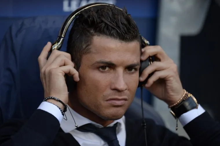 NJEGOV IZRAZ LICA GOVORIO JE SVE: 'Dečki, ovo je užasno dosadno bez mene...'