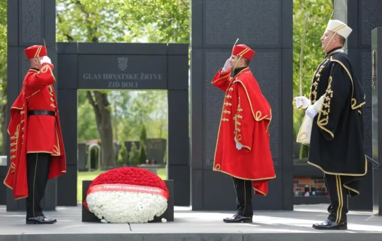FOTOGALERIJA: Pogledajte kako je protekao prvi dan posjeta turskog predsjednika Erdogana