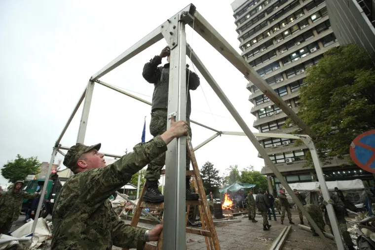 Rastavljanje &scaron;atora u Savskoj