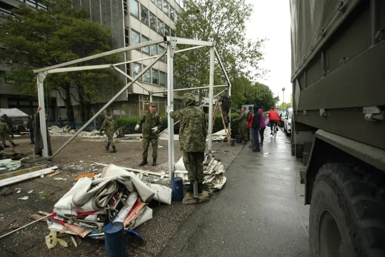 Rastavljanje &scaron;atora u Savskoj