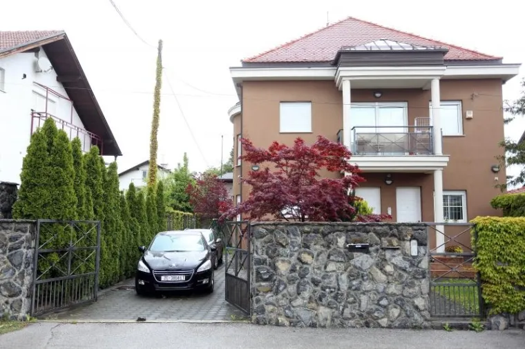 Uhićen Zvonimir &Scaron;ostar, policija pretresla njegov ured i kuću