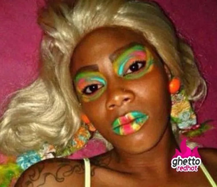 KOZMETIČKE KATASTROFE: Kad vidite &scaron;to su napravile od sebe, jo&scaron; ćete vi&scaron;e cijeniti prirodni izgled