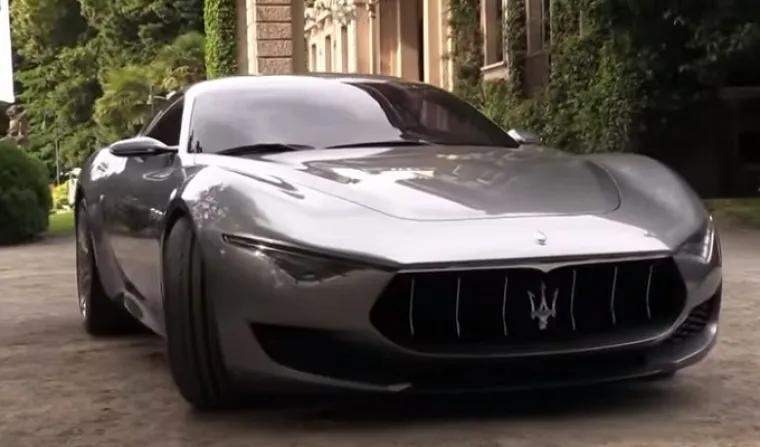Maserati Alfieri oduševljava svojim izgledom