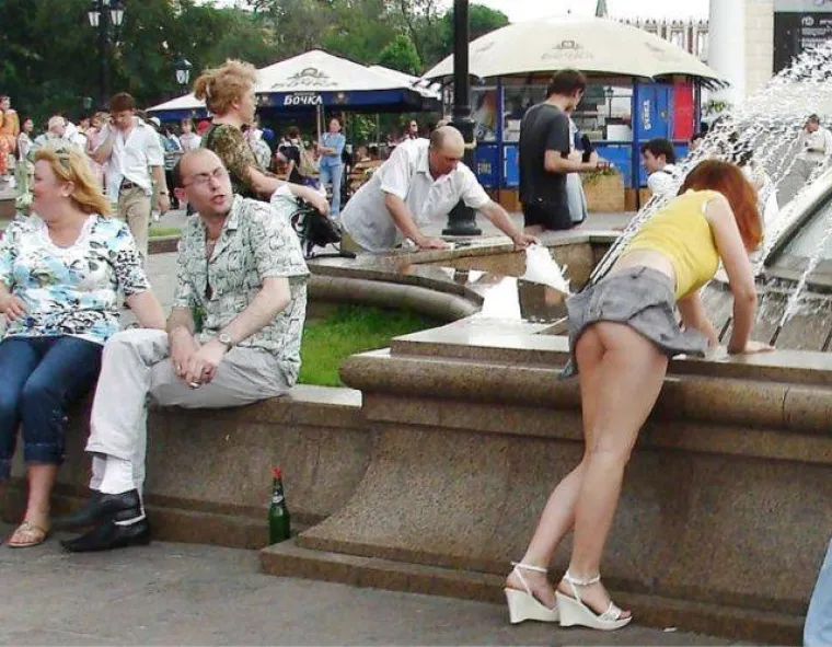 SUKNJICE U ZRAK! Vjetar je rekao svoje, na vama je samo da uberete plodove
