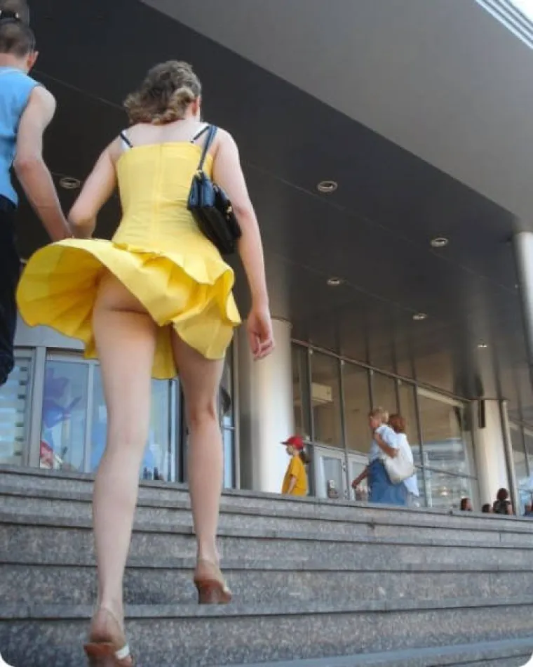 SUKNJICE U ZRAK! Vjetar je rekao svoje, na vama je samo da uberete plodove