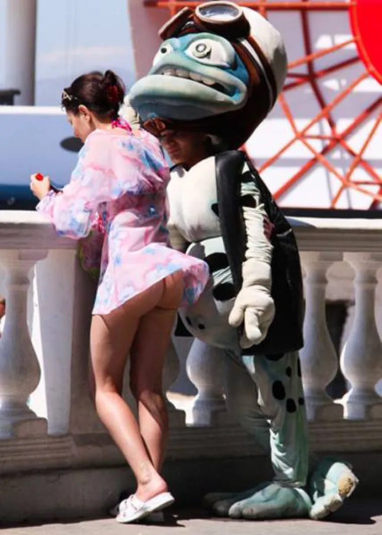 SUKNJICE U ZRAK! Vjetar je rekao svoje, na vama je samo da uberete plodove