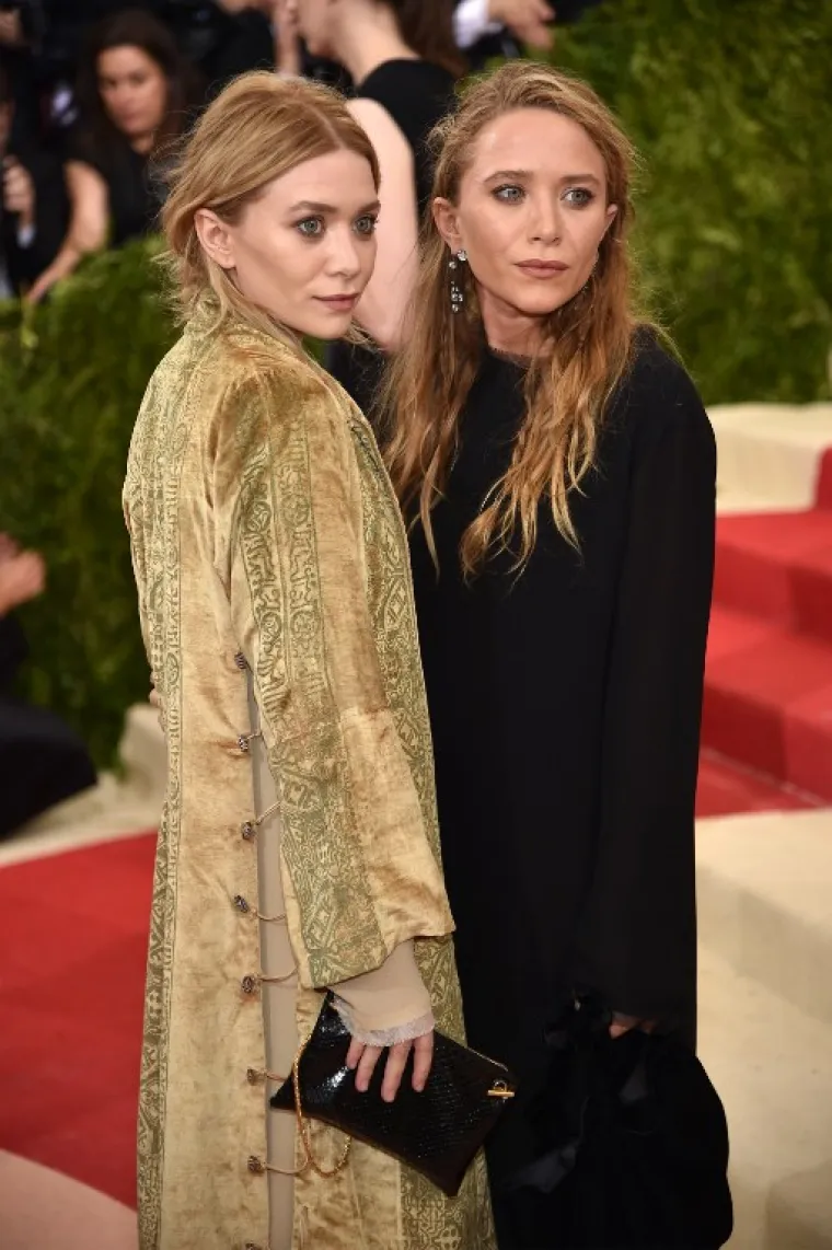 Sestre Mary-Kate i Ashley Olsen