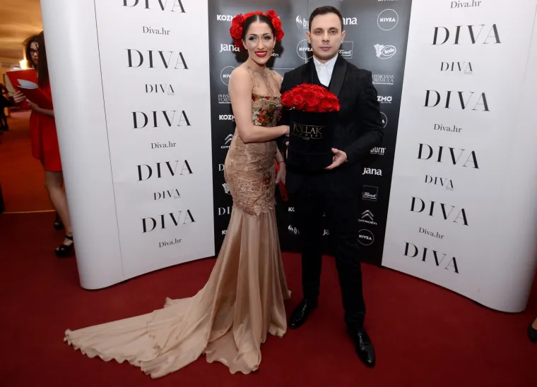 Poznati na reviji Matije Vuice