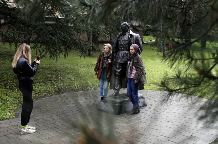 Godi&scaron;njica Titove smrti