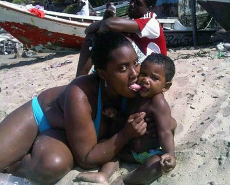 AKO DOBIJEM 20 LAJKOVA, NEĆU ABORTIRATI! Neke 'mame' bi pod hitno trebalo strpati u bolnicu