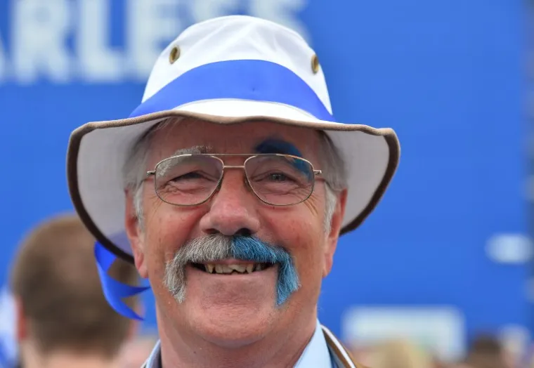 Leicestera proslavili su uoči i tijekom utakmice protiv Evertona senzacionalni naslov prvaka svojih miljenika, prvi u 132 godine postojanja kluba.