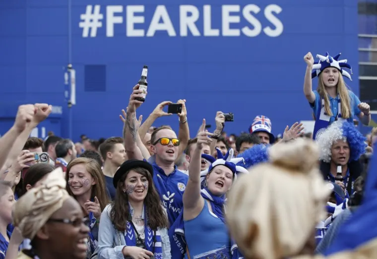 Leicestera proslavili su uoči i tijekom utakmice protiv Evertona senzacionalni naslov prvaka svojih miljenika, prvi u 132 godine postojanja kluba.