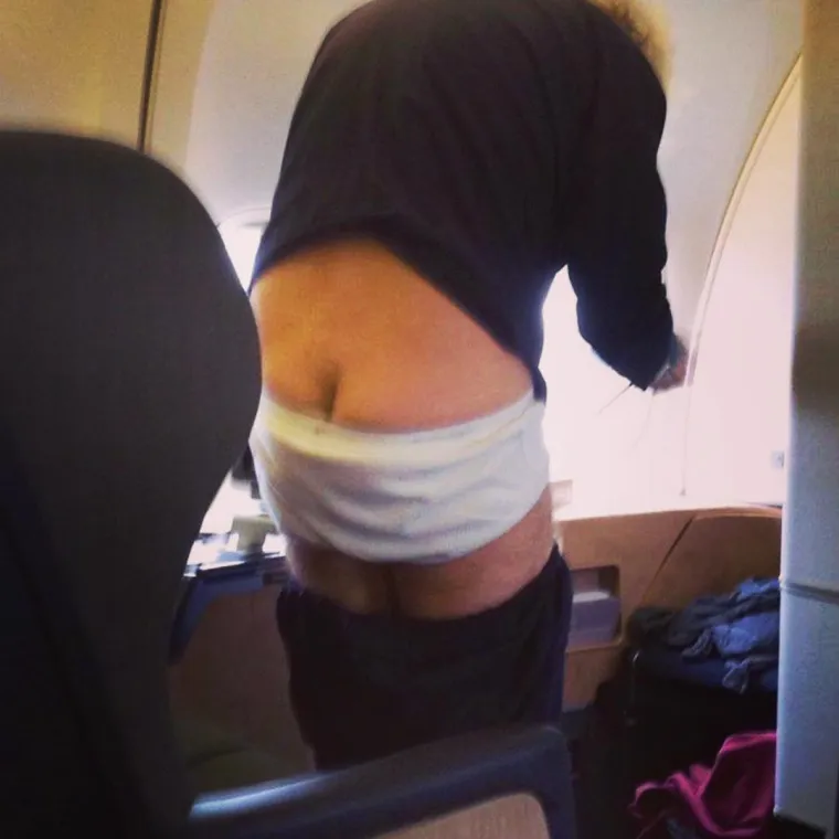 STJUARDESE PODIJELILE GNJUSNE PRIZORE: Zapele u avionu s odbojnim i nekulturnim stvorovima