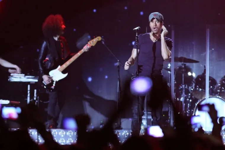 Enrique Iglesias održao je koncert u Areni Zagreb u sklopu svoje turneje Sex and Love.