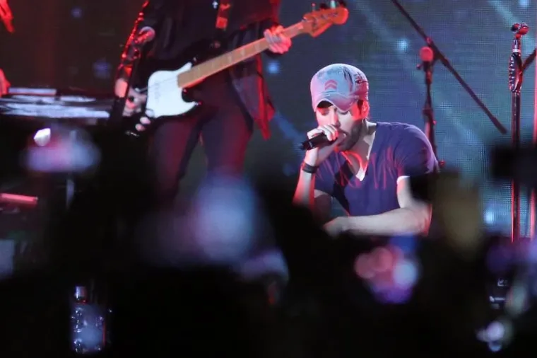 Enrique Iglesias održao je koncert u Areni Zagreb u sklopu svoje turneje Sex and Love.