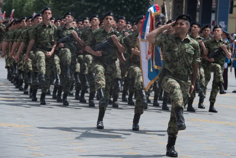 Vojnom paradom obilježen Dan pobjede nad fa&scaron;izmom i Dan vojske Srbije