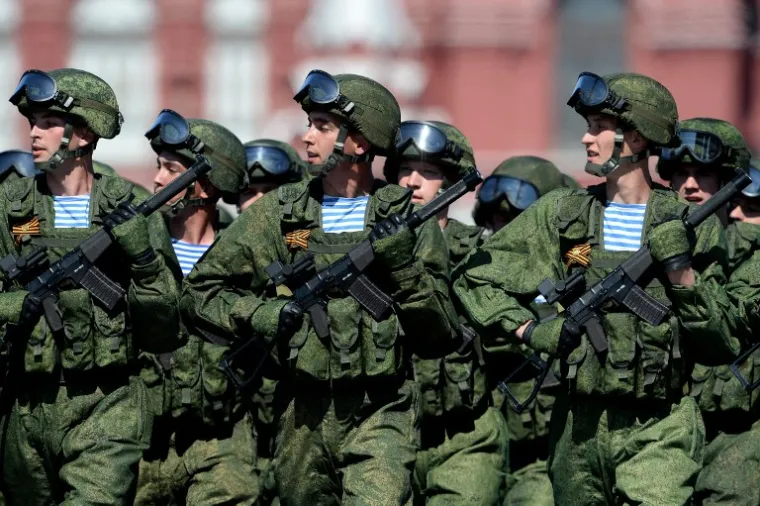 Spektakularna vojna parada u Moskvi