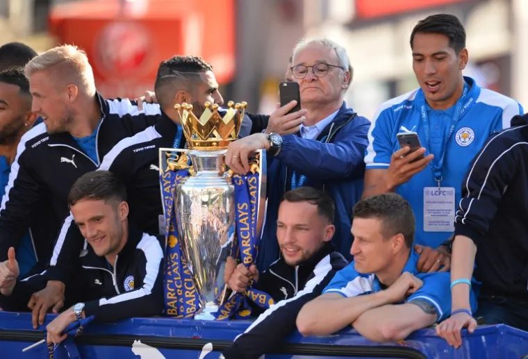 DAN ZA PAMĆENJE: Vi&scaron;e od 240 tisuća ljudi poklonilo se prvacima Premiershipa