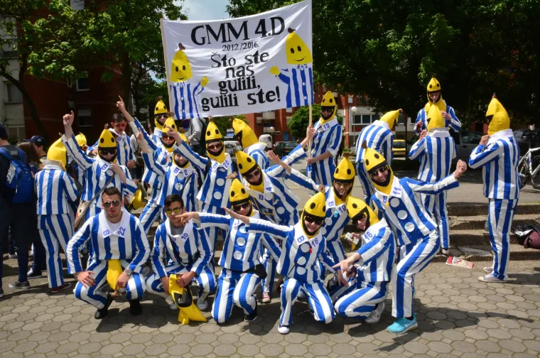 Maturanti okupirali ulice hrvatskih gradova: ovako slave zadnji dan &scaron;kole