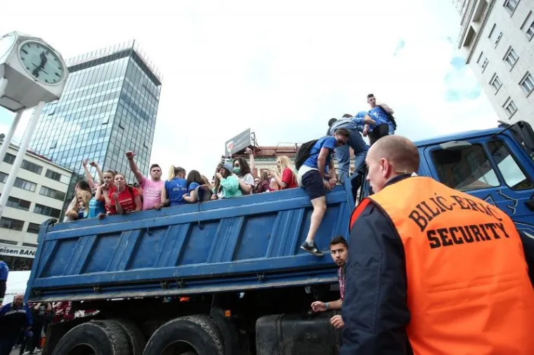 NORIJADA: Tisuće mladih okupirale ulice Zagreba i Hrvatske