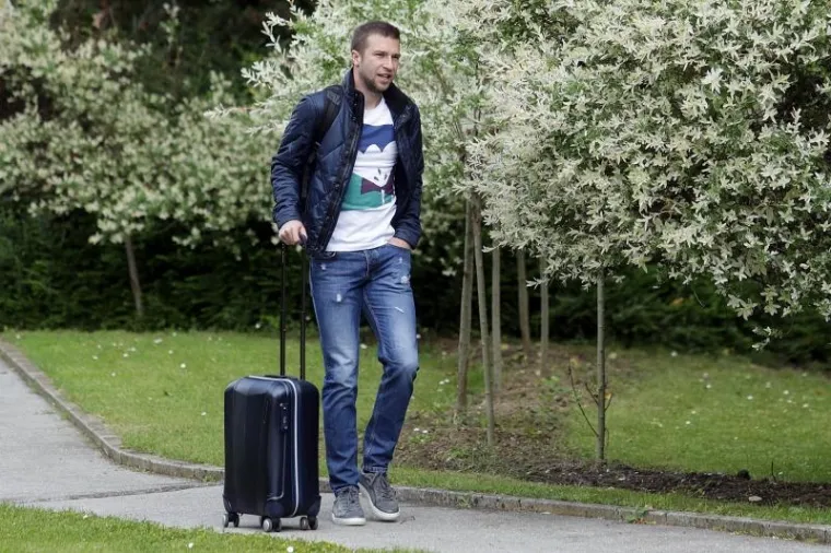 U subotu će Vatreni trenirati na Maksimiru, a od 22. do 26. svibnja slijedi prvi dio priprema u Sv. Martinu na Muri gdje bi izbornik Hrvatske Ante Čačić trebao iskristalizirati svoju sliku o 23 igrača koji će putovati u Francusku.
