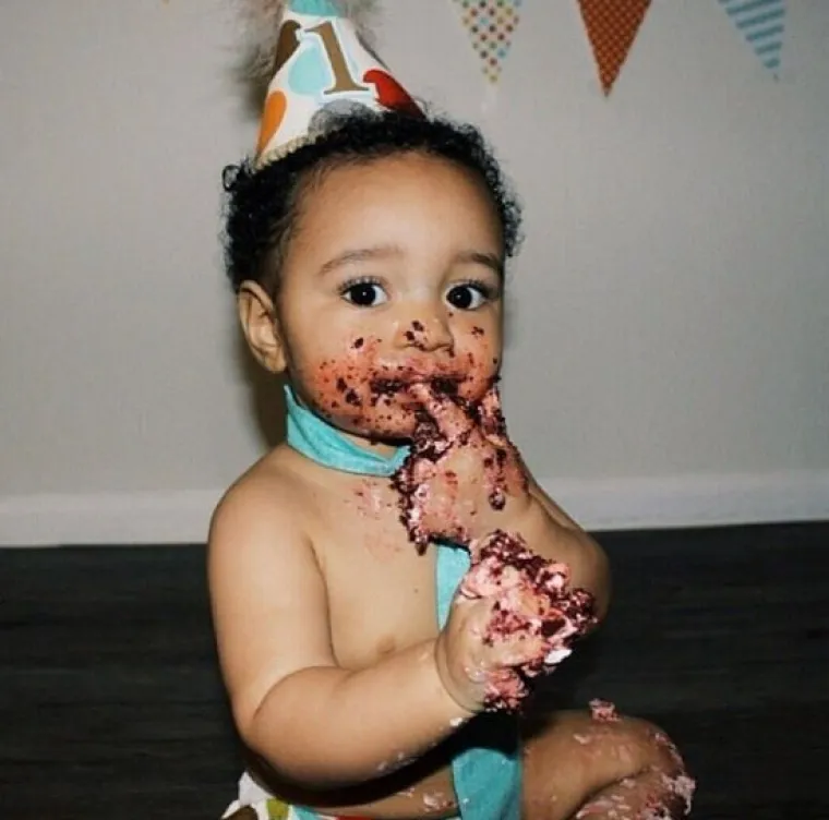 DJECA SU STALNI IZVOR SREĆE, POGOTOVO ONIMA KOJI IH NEMAJU: Mali musavci nasmijali sve osim svojih roditelja