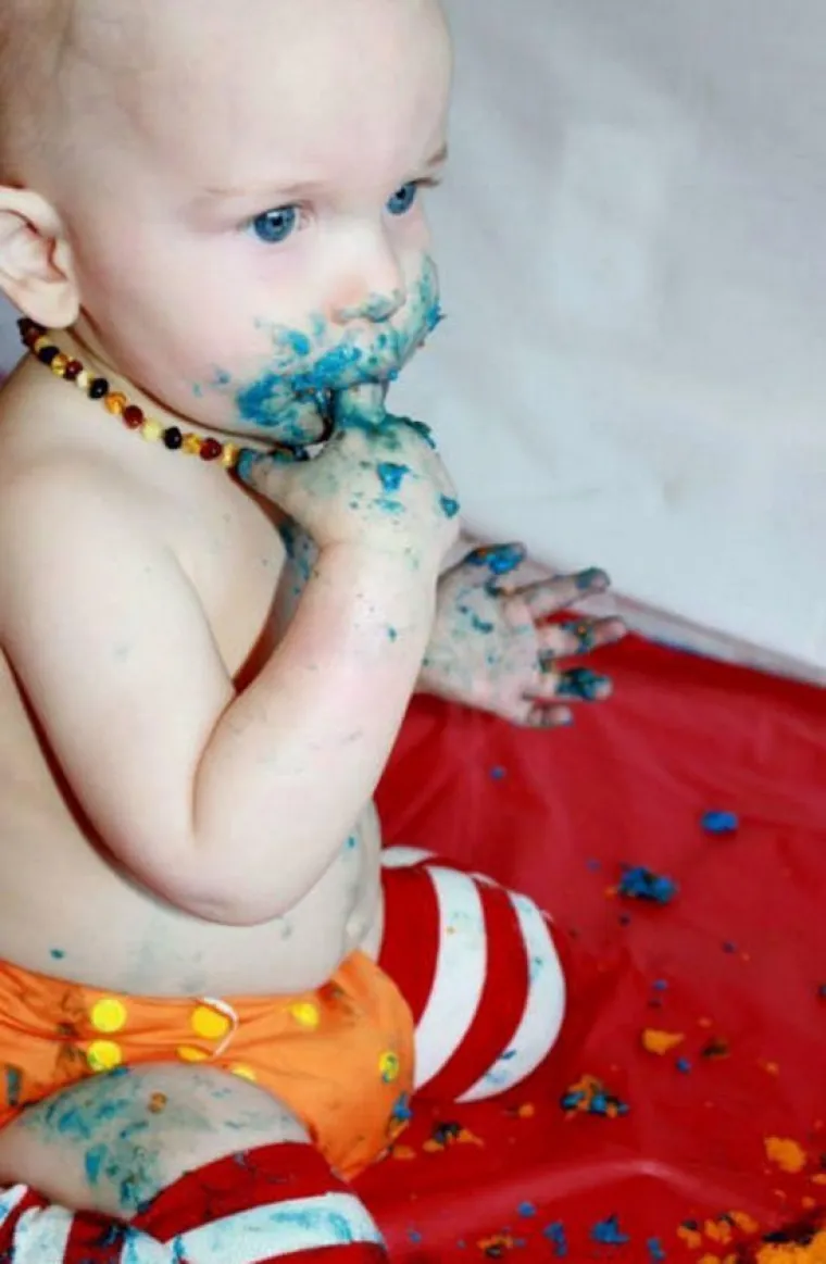 DJECA SU STALNI IZVOR SREĆE, POGOTOVO ONIMA KOJI IH NEMAJU: Mali musavci nasmijali sve osim svojih roditelja