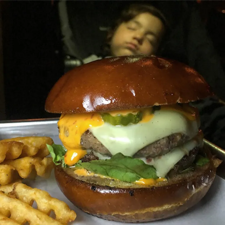 NAJBOLJE RECENZIJE HRANE NA INTERNETU! Njihovi izrazi lica govore ba&scaron; sve