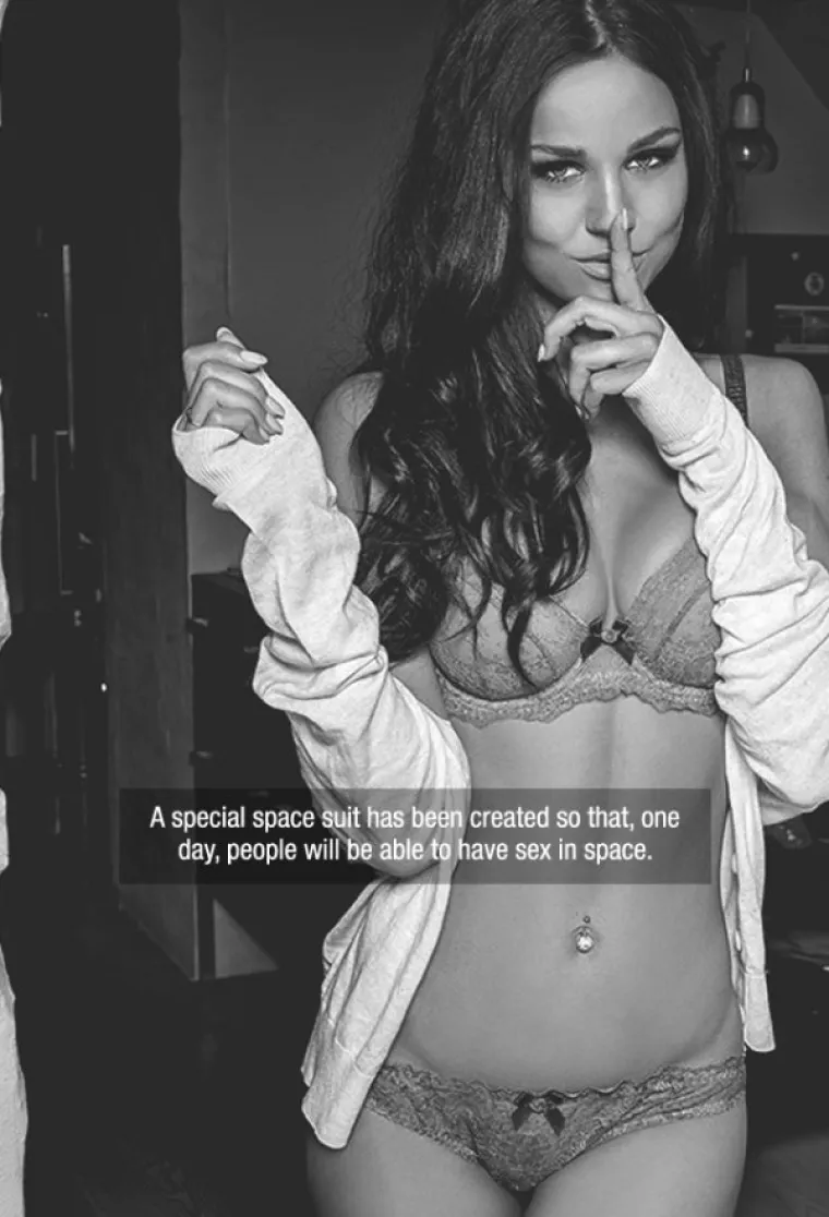 Izumljena su posebna svemirska obijela kako bi se ljudi, jednog dana, mogli seksati u svemiru