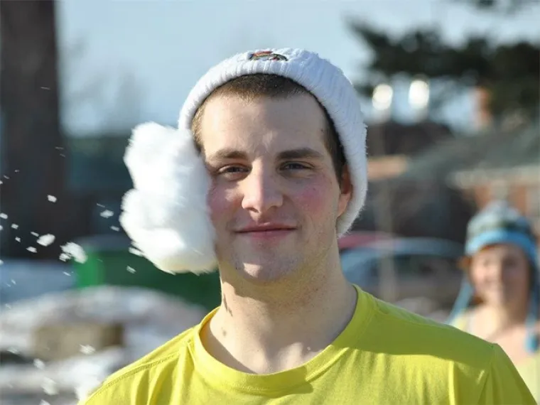 KAMERA IH UHVATILA TRENUTAK PRIJE FAILOVA: Nisu ni znali koliko će boljeti