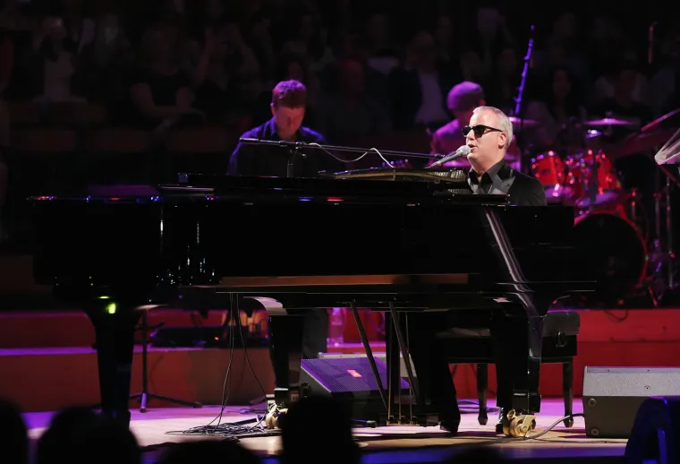 Srpski folk pjevač Sa&scaron;a Matić napunio Lisinski: na pozornici mu se pridružila i Severina