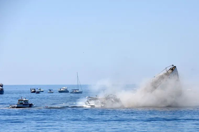 Nakon pet godina planiranja, potopljen admiralski brod na kojem je plovio i Tito