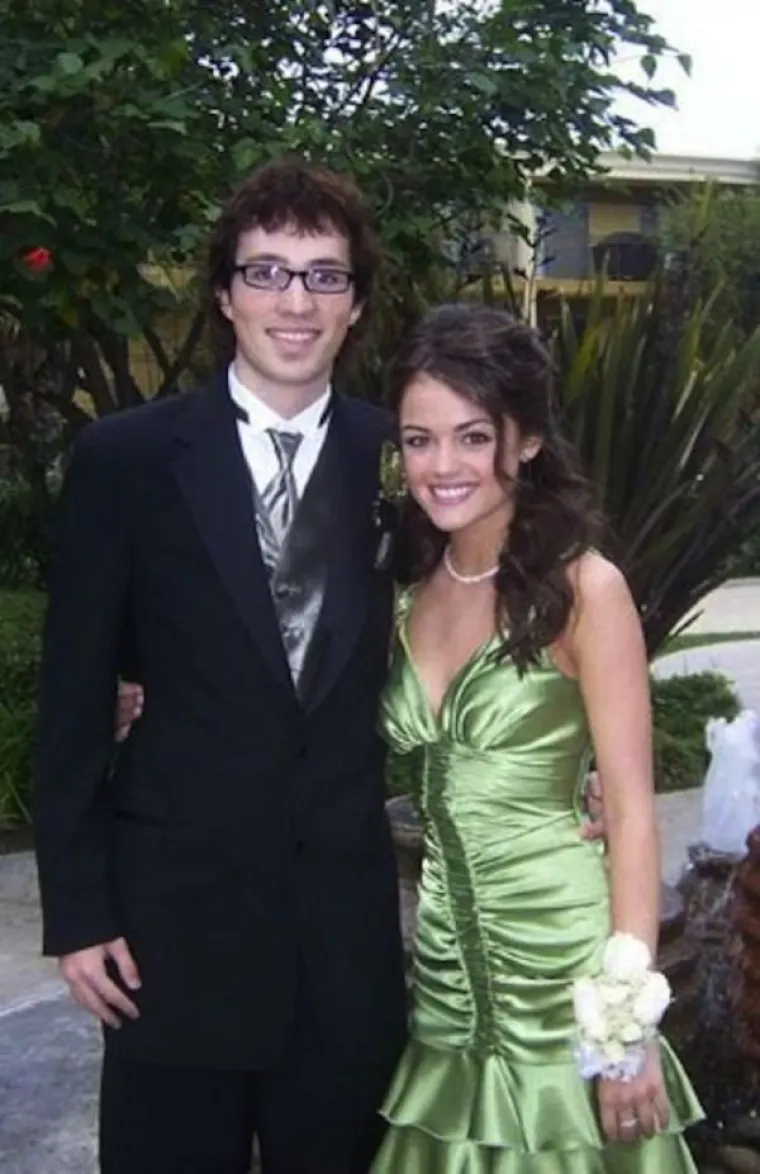 Slatka mala lažljivica Lucy Hale