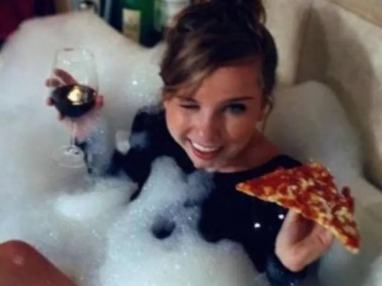 BIO JE VIKEND I POPILO SE MALO... Ako jo&scaron; uvijek ne znate &scaron;to se dogodilo, možda vam pomognu ove fotografije