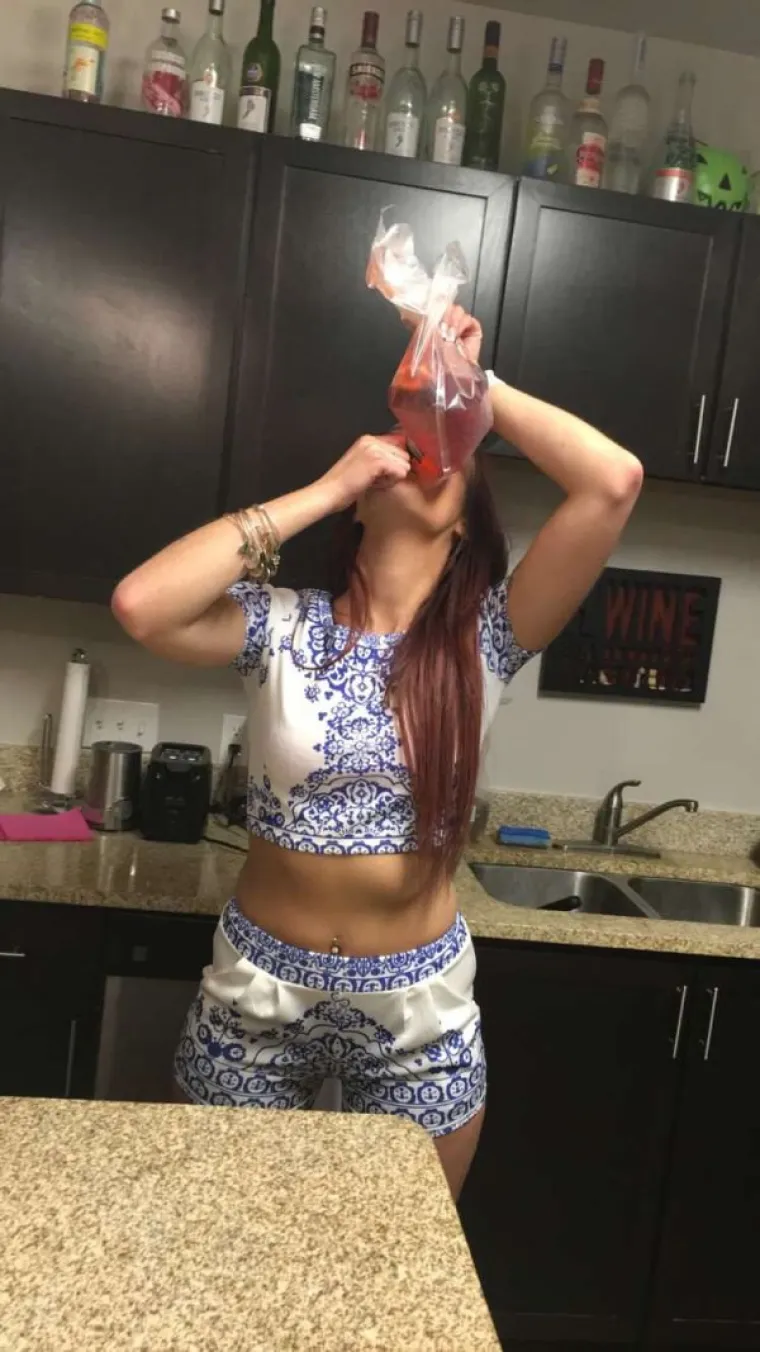 BIO JE VIKEND I POPILO SE MALO... Ako jo&scaron; uvijek ne znate &scaron;to se dogodilo, možda vam pomognu ove fotografije