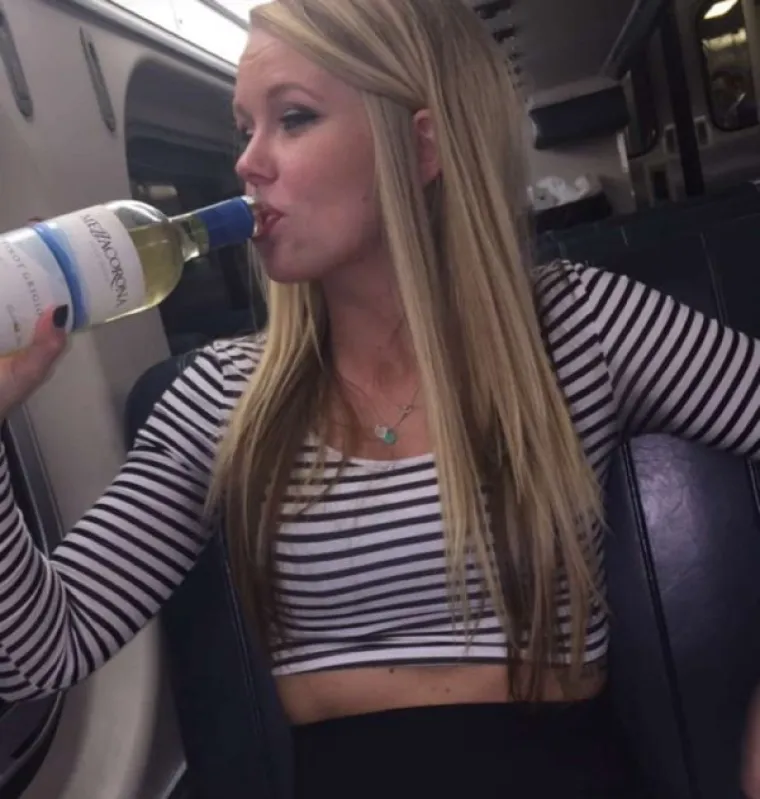 BIO JE VIKEND I POPILO SE MALO... Ako jo&scaron; uvijek ne znate &scaron;to se dogodilo, možda vam pomognu ove fotografije