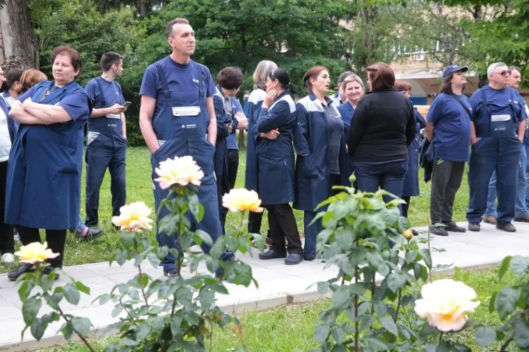 POBUNJENI RADNICI IZA&Scaron;LI NA ULICU: 'Končar je na&scaron;, Karamarko mar&scaron;'