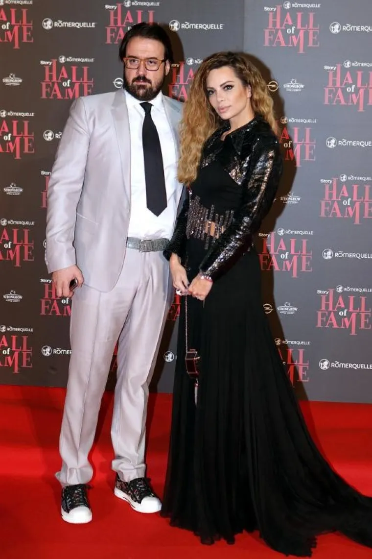 Nikolina Pi&scaron;ek Ristović u pratnji supruga Vidoje