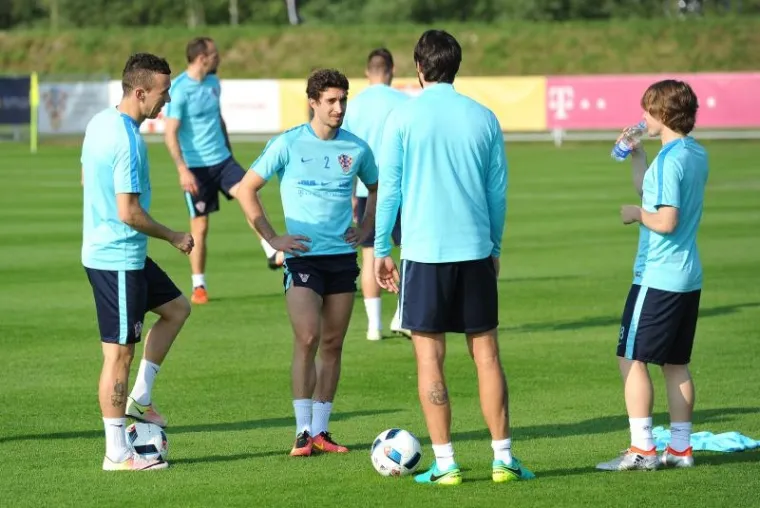 NEMA ODMARANJA: Vatreni se u žestokom tempu pripremaju za Euro