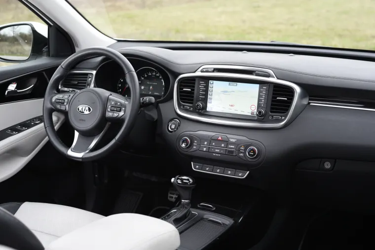 SJAJAN JE: Ovo je novi Sorento i spreman je napasti BMW X3, Audi Q5 i Mercedes GLC