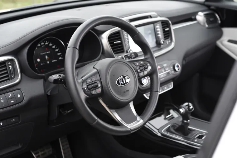 SJAJAN JE: Ovo je novi Sorento i spreman je napasti BMW X3, Audi Q5 i Mercedes GLC